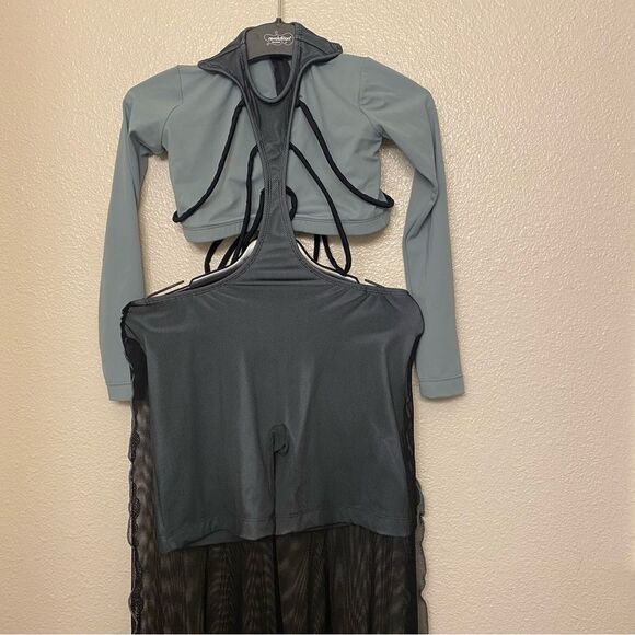 Tenth House 2 Die 4 Dance Leotard costume AUSPICIOUS
TD24437 LC-large child - Picture 3 of 13